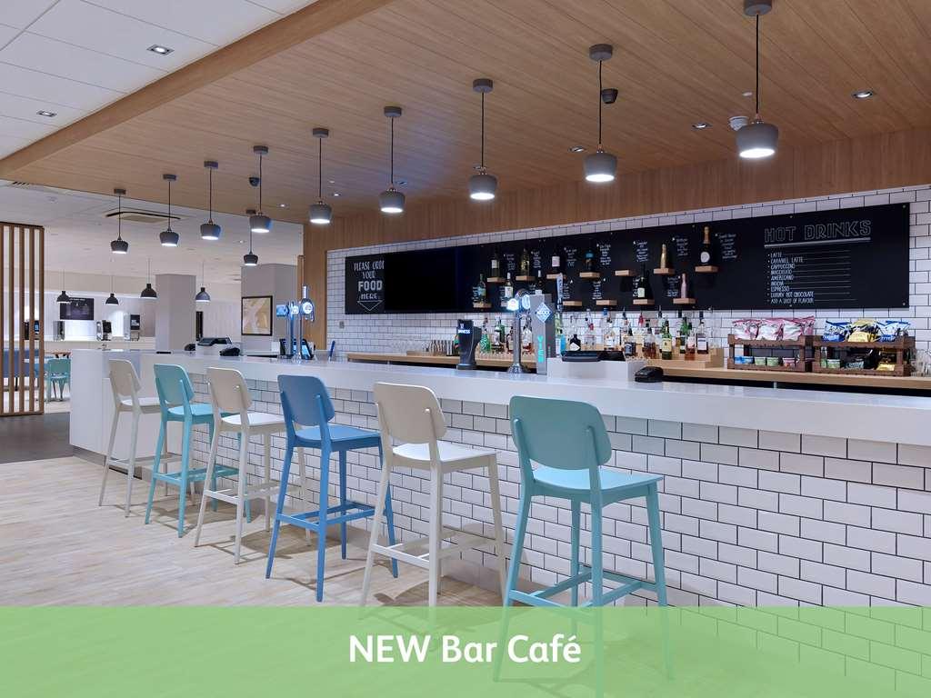 Mercure London Gatwick Airport Horley Restaurante foto
