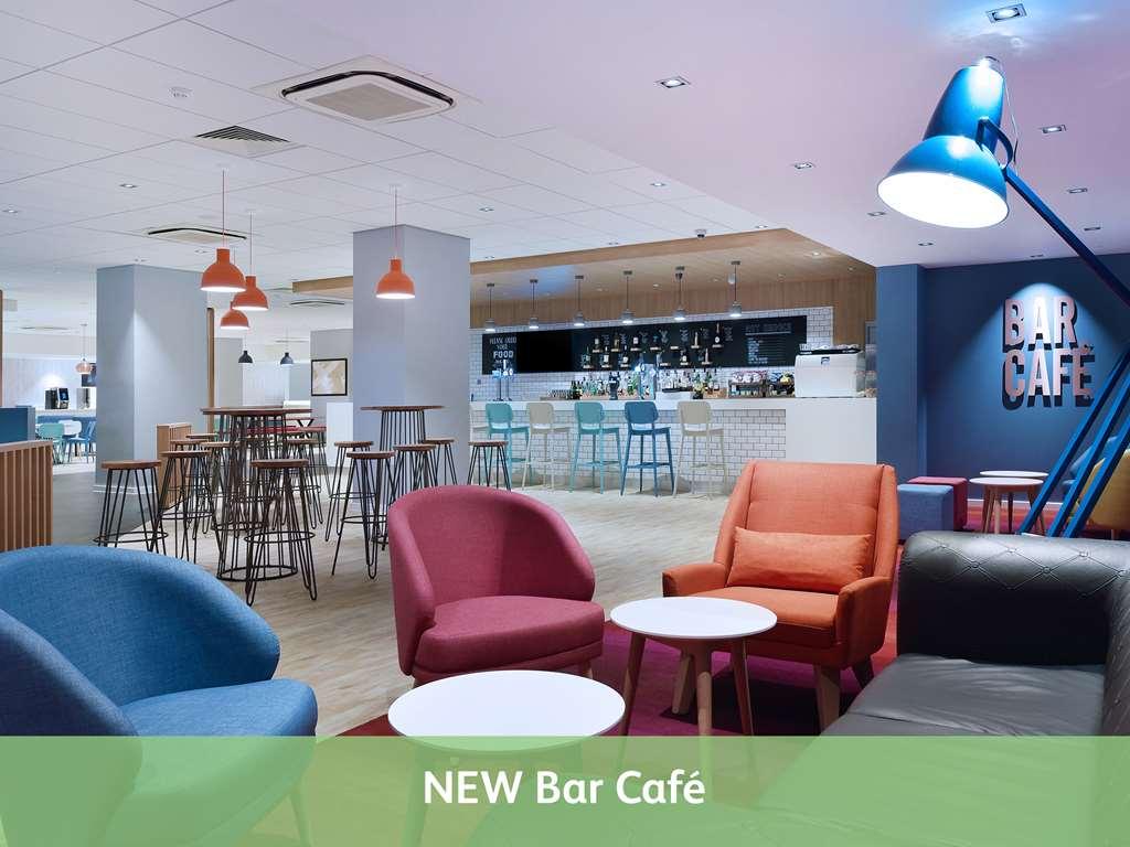 Mercure London Gatwick Airport Horley Restaurante foto