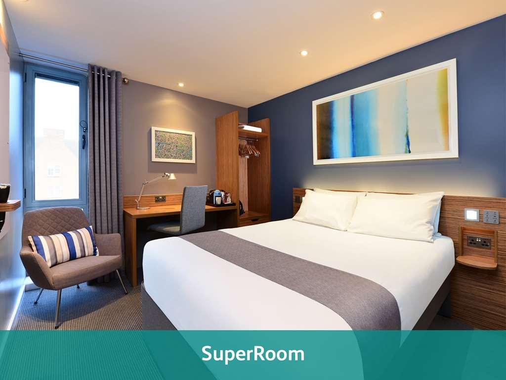 Mercure London Gatwick Airport Horley Quarto foto